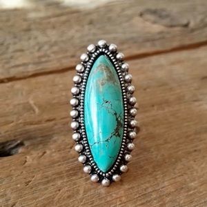 Turquoise Inlaid Oval Ring